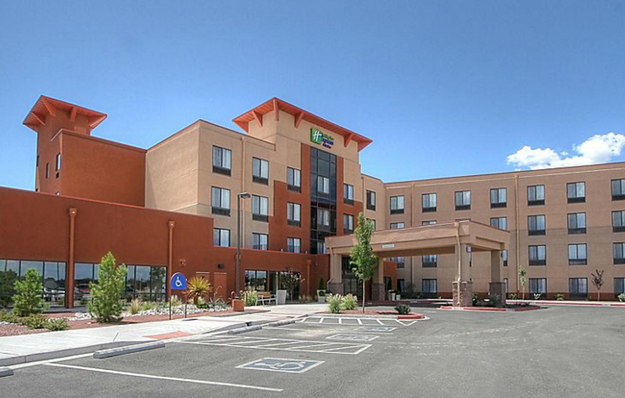 Holiday Inn Express & Suites Albuquerque Historic Old Town, An Ihg Hotel Exterior foto